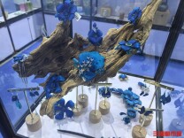 金奖15件出炉！湖南文旅商品大赛“神仙打架”，非遗潮玩惊艳亮相｜打卡旅博会