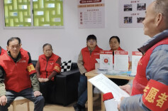 社区“夜行者”，13年暖心守护照亮邻里回家路｜26℃