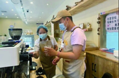 蛋糕店里“星星的孩子”：把好产品和服务带给顾客