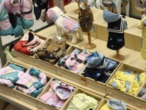 搜索量同比大涨250%，长沙宠物冬装热销