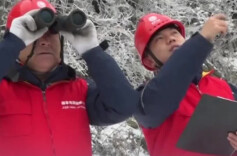 冰雪中徒步特巡，慈利供电深入山区保供电｜战寒潮