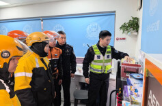 长沙61个交警岗亭化身“骑手驿站”，骑手遇交通事故优先就诊，热门商圈设专属临时停车位