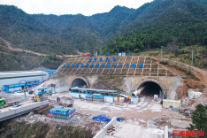 永州南向通道建设提速！零道高速全线最长隧道顺利贯通 | 读城