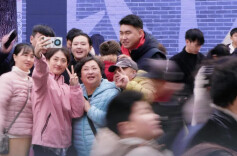  这一次，他们要拿回“春节主动权”