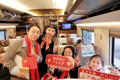 沪湘劳务协作暖归途，免费务工专列赴沪启程｜2026春运进行时