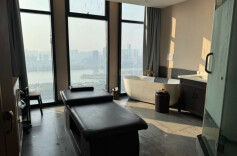 搓个“精致澡”悄然流行，长沙洗浴行业迭代焕新|消费新观察