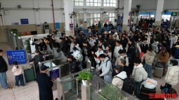 从家门到厂门无缝衔接，慈利县开行至长沙免费返岗专列