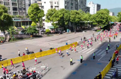 马拉松赛事市民如何过街？长沙交管“钟摆式通行”创新管控