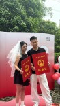 520，宜幸福， 民政局已被爱“包围”