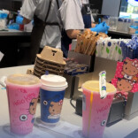“六一”餐饮IP联名玩具热销，长沙掀起全民“追童趣”热潮