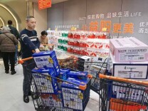 两次跳入资江救人的他，把奖金全部捐了｜26℃