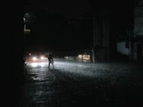 晴雨瞬变突降急雨，长株潭三地3小时检测到7000余条闪电