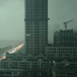 湖南发布暴雨橙色预警，湘中大部分地区将出现暴雨