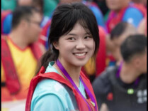又美又飒！邵阳唯一女鼓手赛前放“狠”话：加油，拿到冠军
