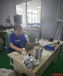 研三没毕业，订单先破650万！26岁小伙用AI给传统纺织业装上“火眼金睛”