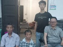 在打暑假工的他得知被湘大录取，妈妈：唯一心愿是儿子走出大山