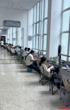 不拒任何读者！湖南图书馆暑期爆火，连过道都成了热门自习区