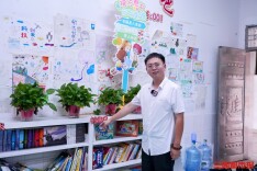 “微风也能吹向远方！”五年奔走扶助数百学子，“扶风者”张帅军：我是埋头苦干的“笨人” 
