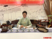 再普通的人也能闪闪发光，陪读妈妈勇闯全国茶艺大赛获奖