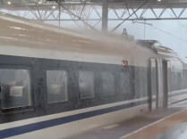 受湖南地区持续降雨影响，途经京广铁路、衡柳铁路部分列车停运｜出行早知道