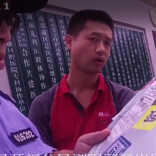 从“送货到家”到“多问一句”，快递小哥成为“流动预警员” | 奔跑的人  