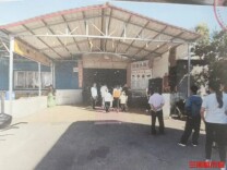 强迫旅客高价购买廉价药材，7人恶势力团伙获刑