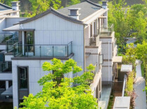 卓欣地产摘得青竹湖046地块，成交楼面价约3100元/平方米｜土拍观察