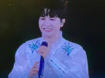 周深长沙演唱会用塑普打招呼，现学现卖长沙话夸满哥妹坨