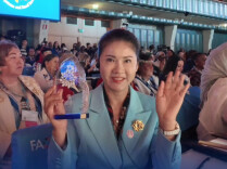 因“中国乡村女性被世界认可”泪目，董敏芳领奖归来想继续带乡亲们发展