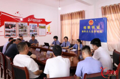 一场听证会后，他放下捕兽夹当起普法员……