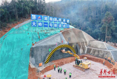 长赣高铁湖南段建设有新进展