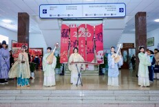 跨界联动贺新春 湖南图书馆2026年新春文化庙会启幕