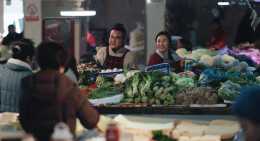 为什么中国的年热气腾腾？