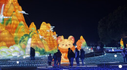 好评中国丨跨越山海庆新春，“中国年”照见文明共鸣