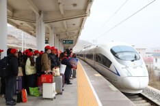 民生直通车丨企业用工迎高峰 返岗求职干劲足——节后劳动力市场逐步升温