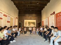 北区苏维埃政府旧址前开“板凳会”：赓续红色血脉 共话老区发展