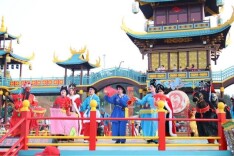 邵东车马灯穿行城乡，民俗文化点亮新春