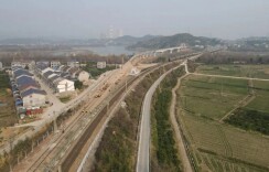 陕煤石门铁路专用线引入焦柳铁路线路拨接顺利开通