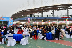 视频丨观球赛、品美食、囤年货：雨湖新春快乐集市升腾最浓烟火气