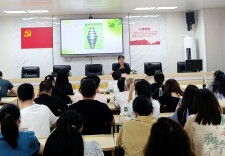 雨湖区：开展“向阳花”行动 提升家庭教育水平