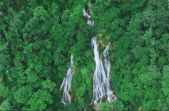 视频｜中方县康龙自然保护区：青山叠苍翠 瀑如白练飞