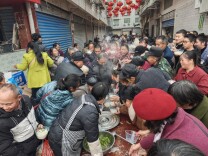 打糍粑、吃刨汤， “中味方好”年货节唤醒记忆中的年味