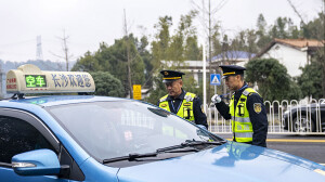 守护群众出行平安