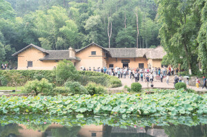 红色坐标 薪火相传