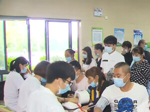 长沙县：新冠肺炎疫苗有序接种 日均疫苗接种量超2万支