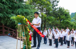 清明时节丨清明&ldquo;祭忆&rdquo;：他们从未远去，我们从未忘记