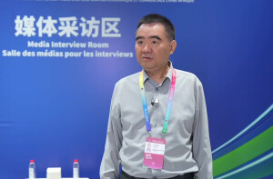 出行难、充电难？光伏风能驱动电动摩托