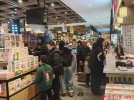 怀化城区元旦假期飘书香