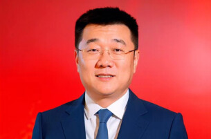 加快建设大张家界国际旅游区核心引领区——访省人大代表，张家界市委副书记、常务副市长钟君@湖南日报