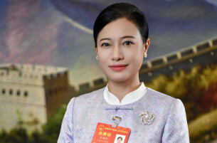 新湖南访谈丨围绕“四篇文章”精准发力，加快建设五省边际区域性中心城市——访省人大代表，怀化市委副书记、市长韦朝晖